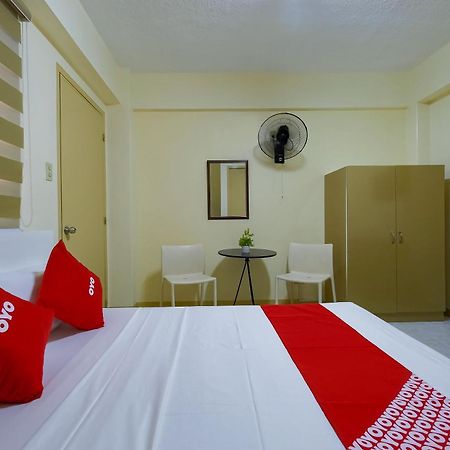 Oyo 840 Orangenest Apartelle Manila Exteriör bild