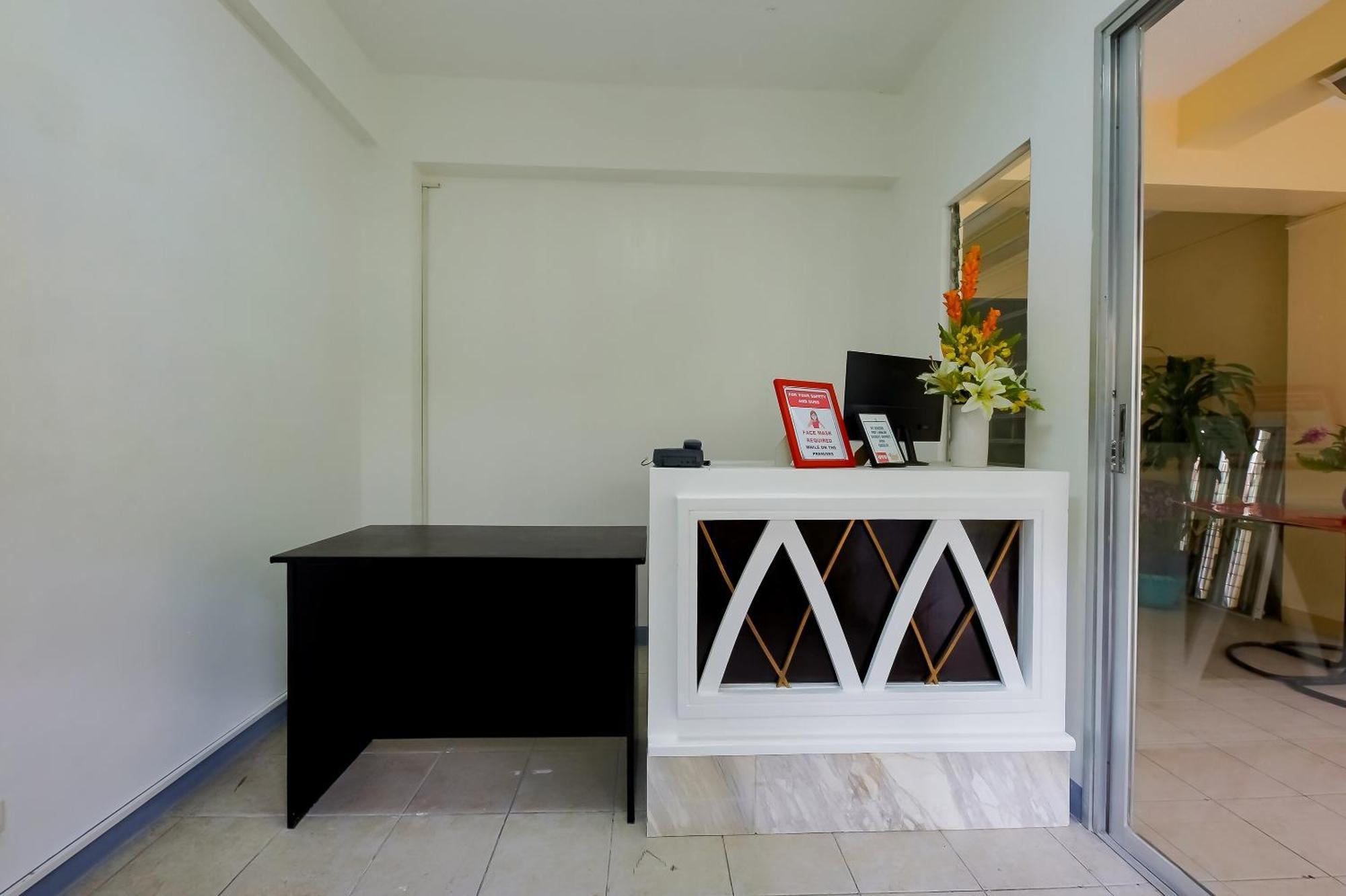 Oyo 840 Orangenest Apartelle Manila Exteriör bild