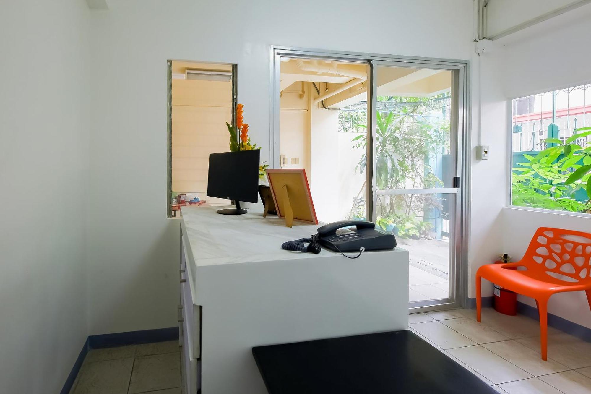 Oyo 840 Orangenest Apartelle Manila Exteriör bild
