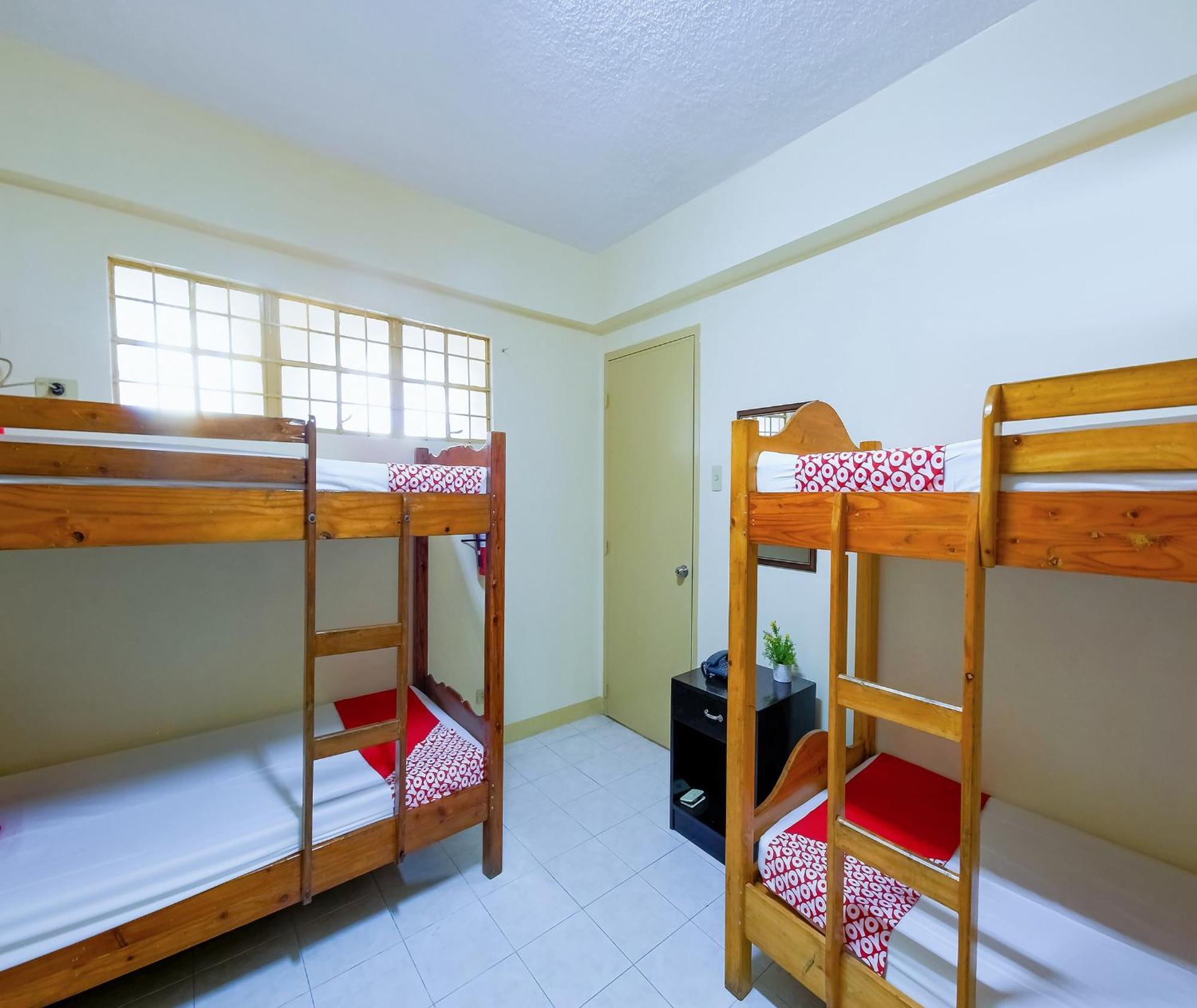 Oyo 840 Orangenest Apartelle Manila Exteriör bild