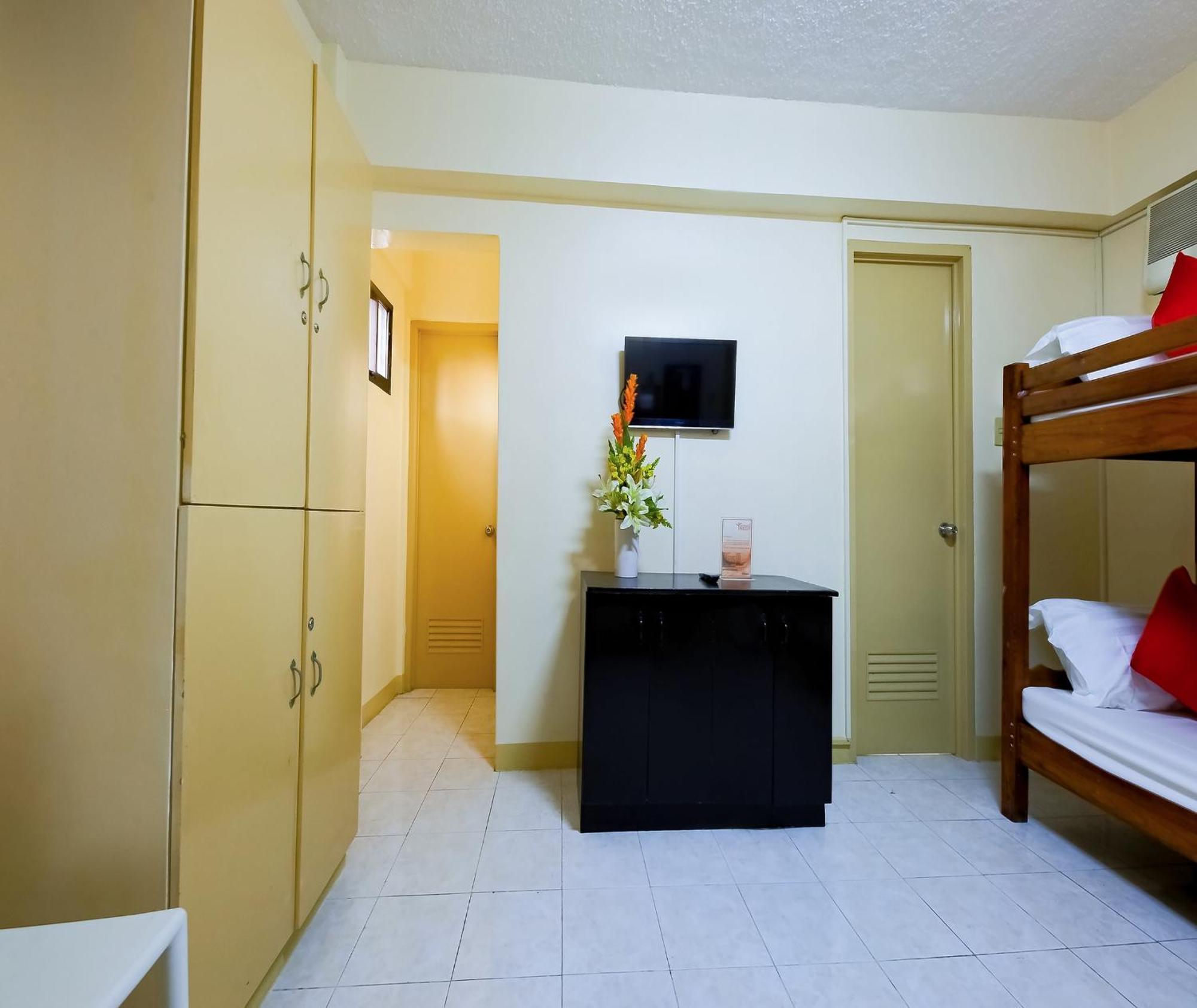 Oyo 840 Orangenest Apartelle Manila Exteriör bild