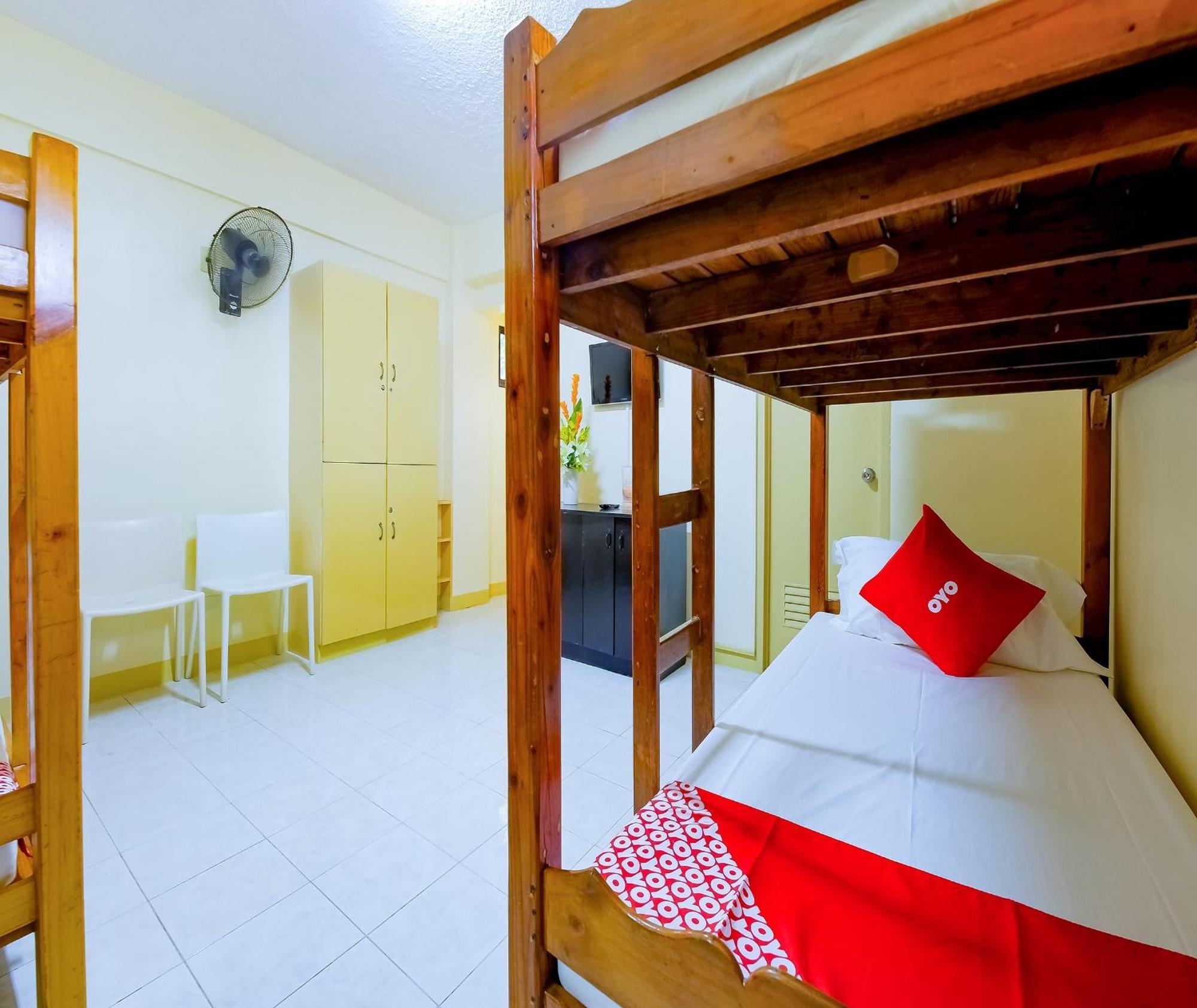 Oyo 840 Orangenest Apartelle Manila Exteriör bild